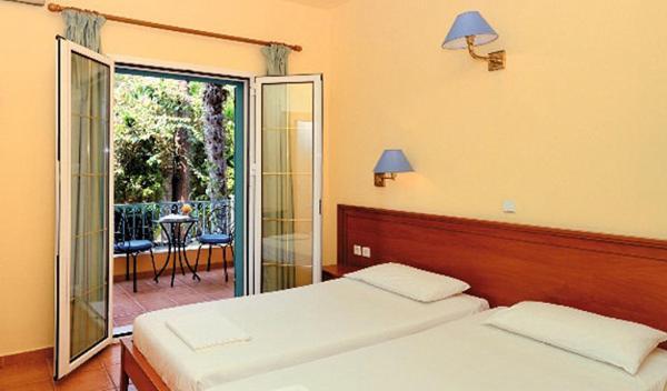 Poseidon Apartments Agios Gordios  Bagian luar foto