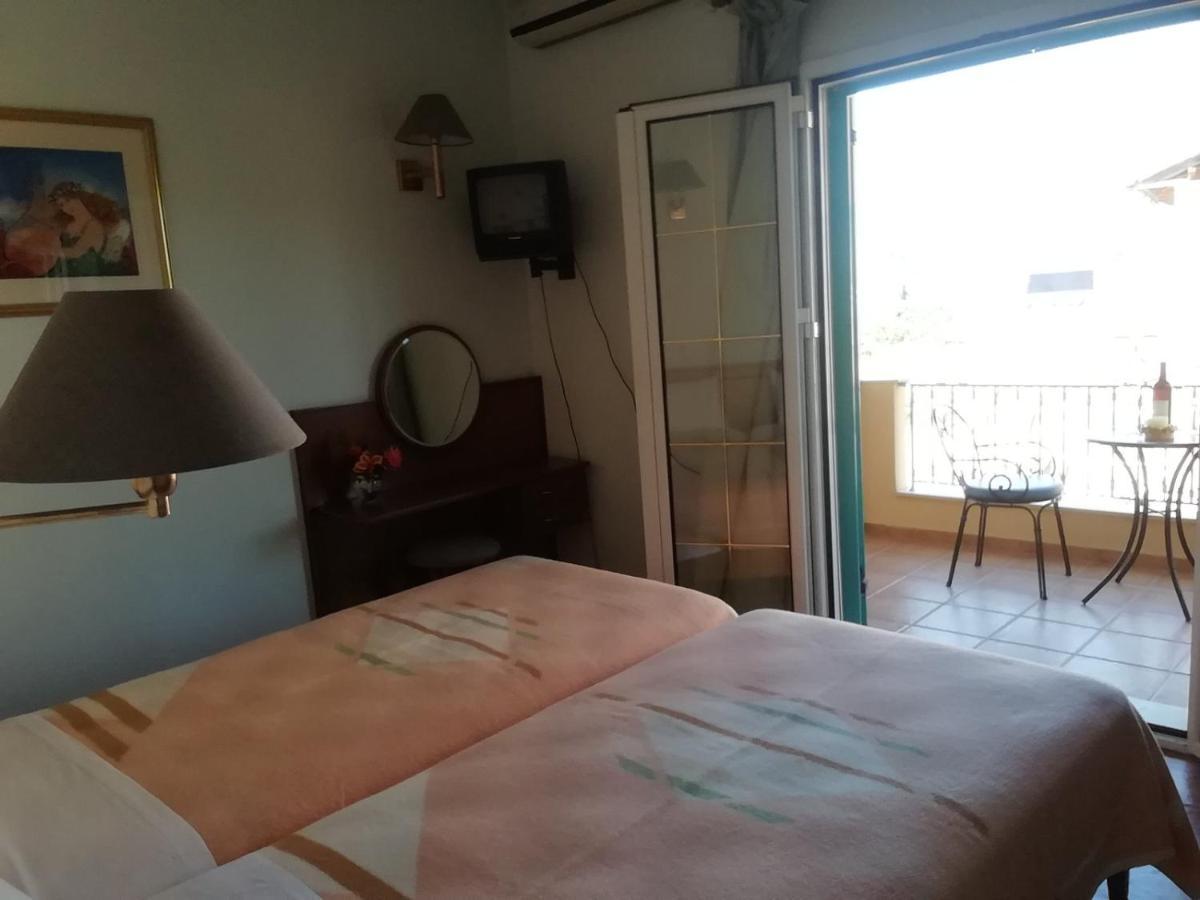 Poseidon Apartments Agios Gordios  Bagian luar foto
