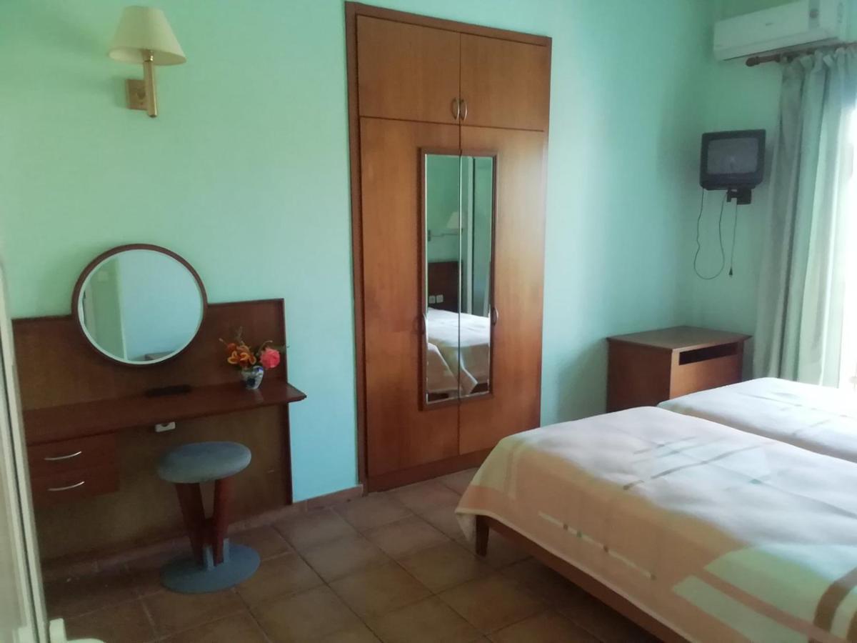 Poseidon Apartments Agios Gordios  Bagian luar foto