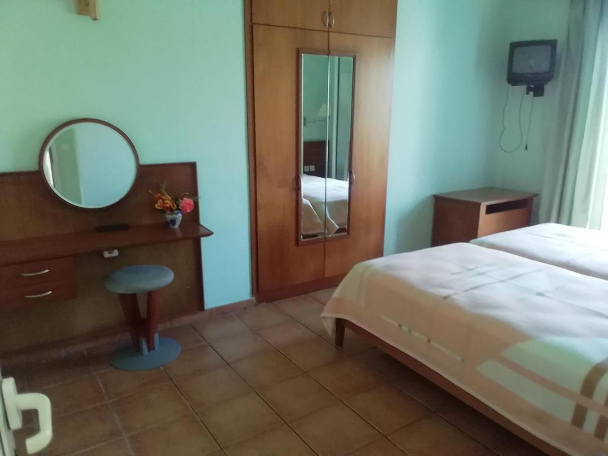 Poseidon Apartments Agios Gordios  Bagian luar foto